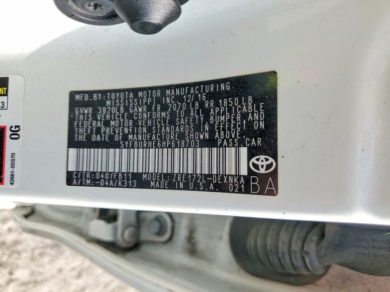 2017 TOYOTA COROLLA L photo 12