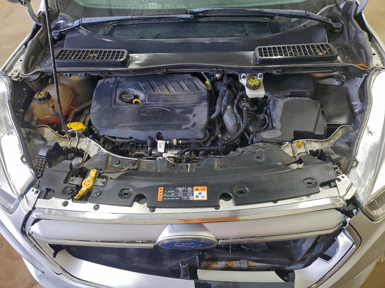 2017 FORD ESCAPE SE photo 12
