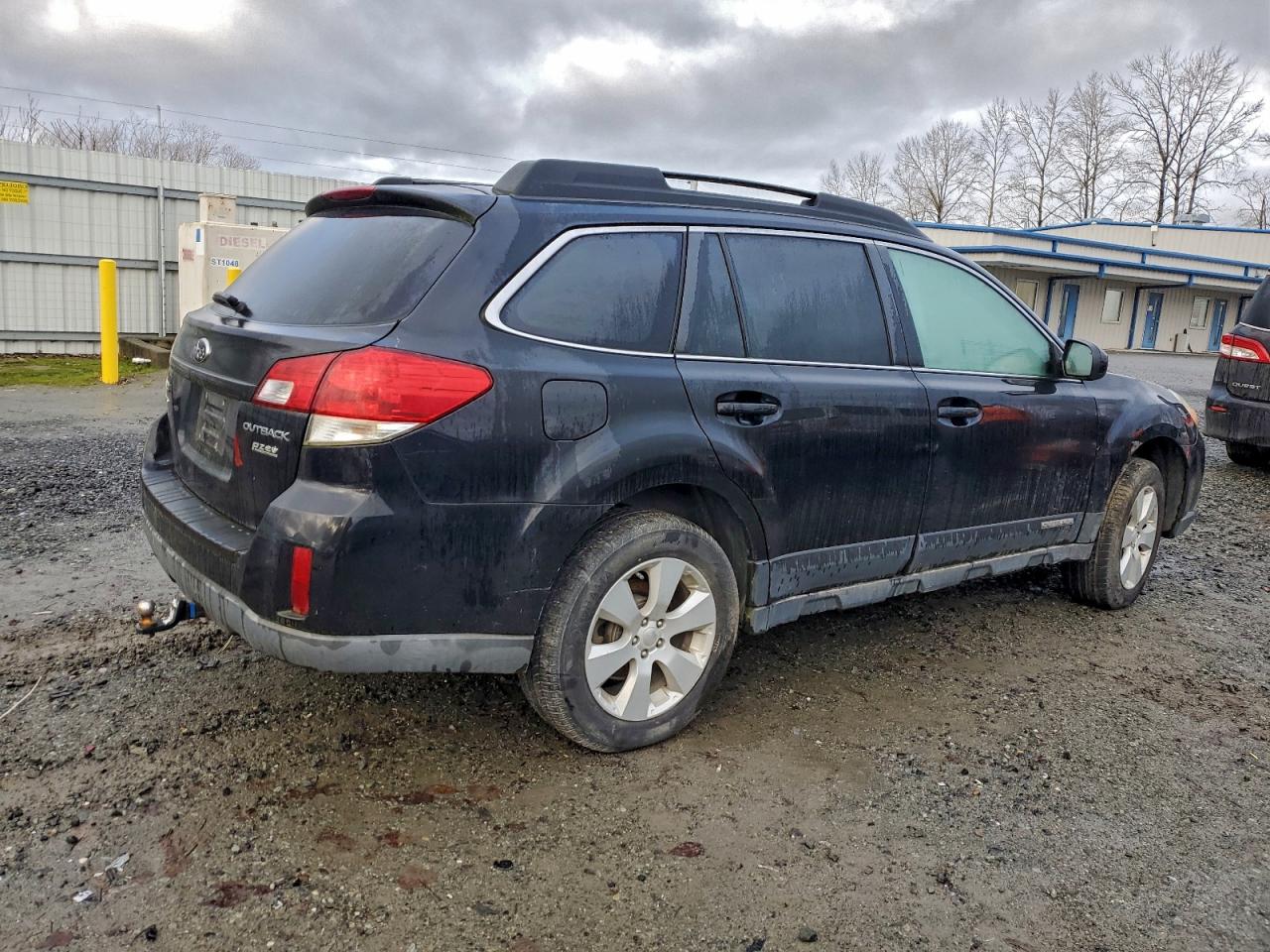 2011 SUBARU OUTBACK 2.5I PREMIUM photo 3