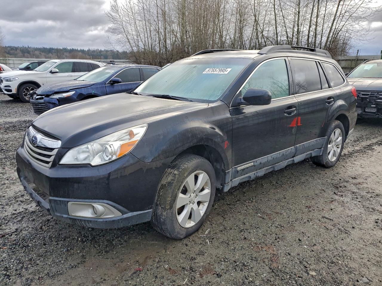2011 SUBARU OUTBACK