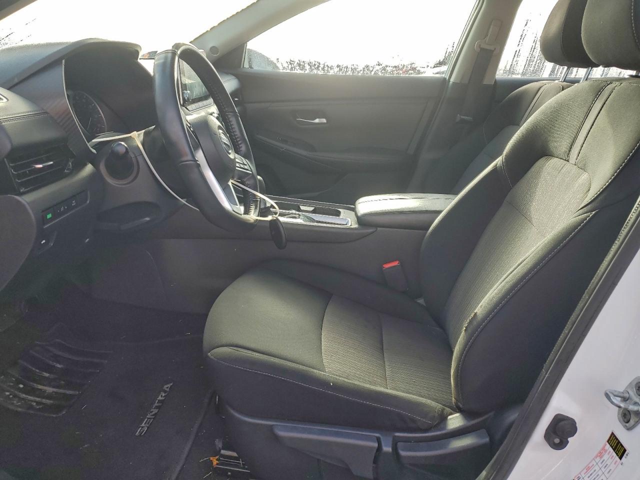 2022 NISSAN SENTRA SV photo 7