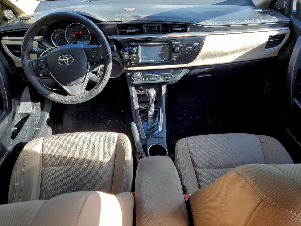 2014 TOYOTA COROLLA L photo 8