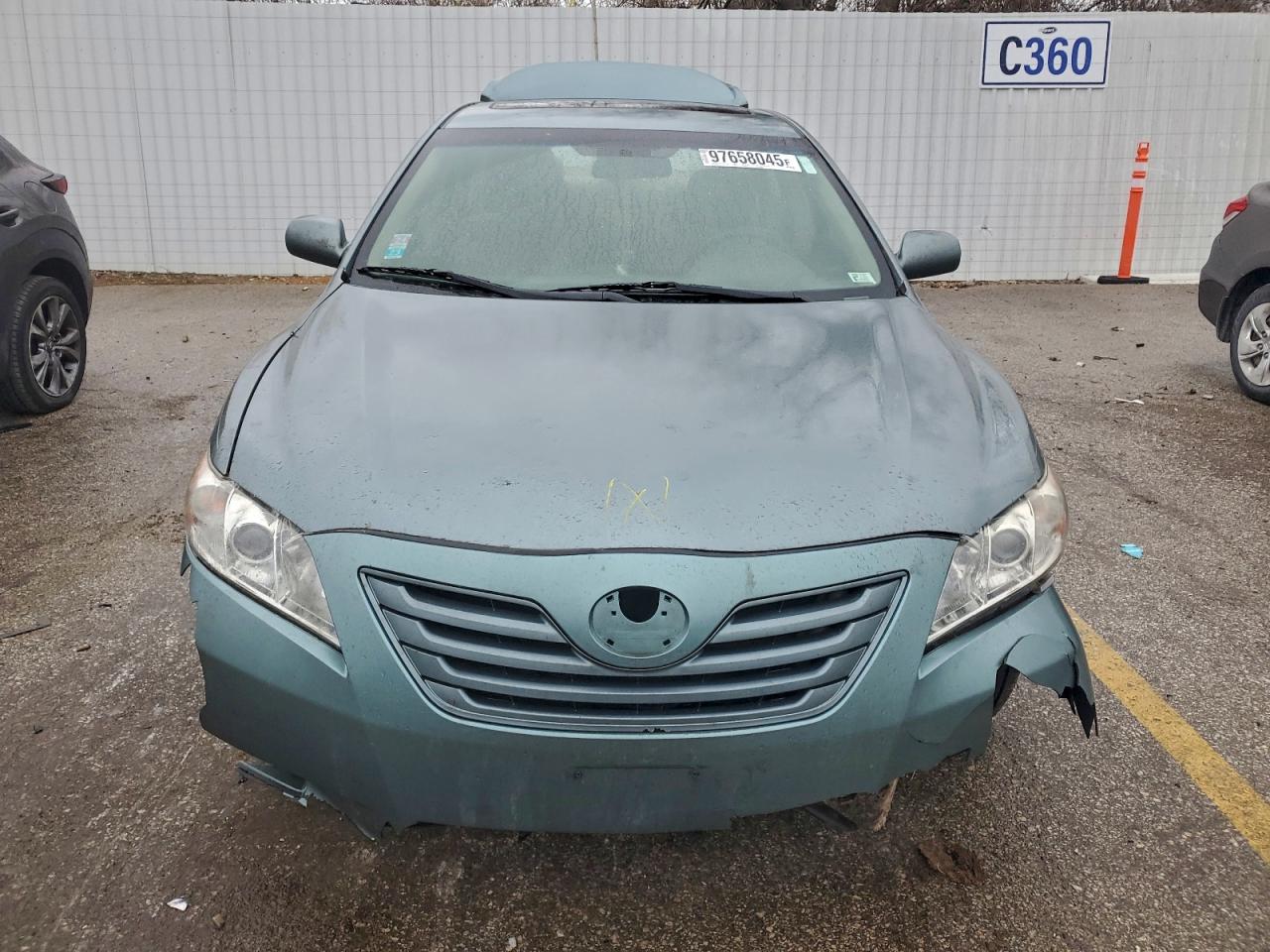 2009 TOYOTA CAMRY BASE photo 5