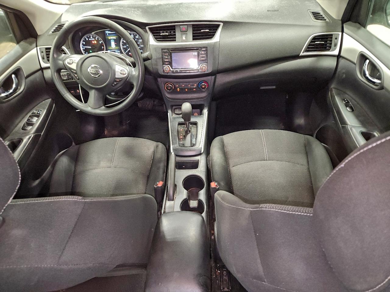 2018 NISSAN SENTRA S photo 8