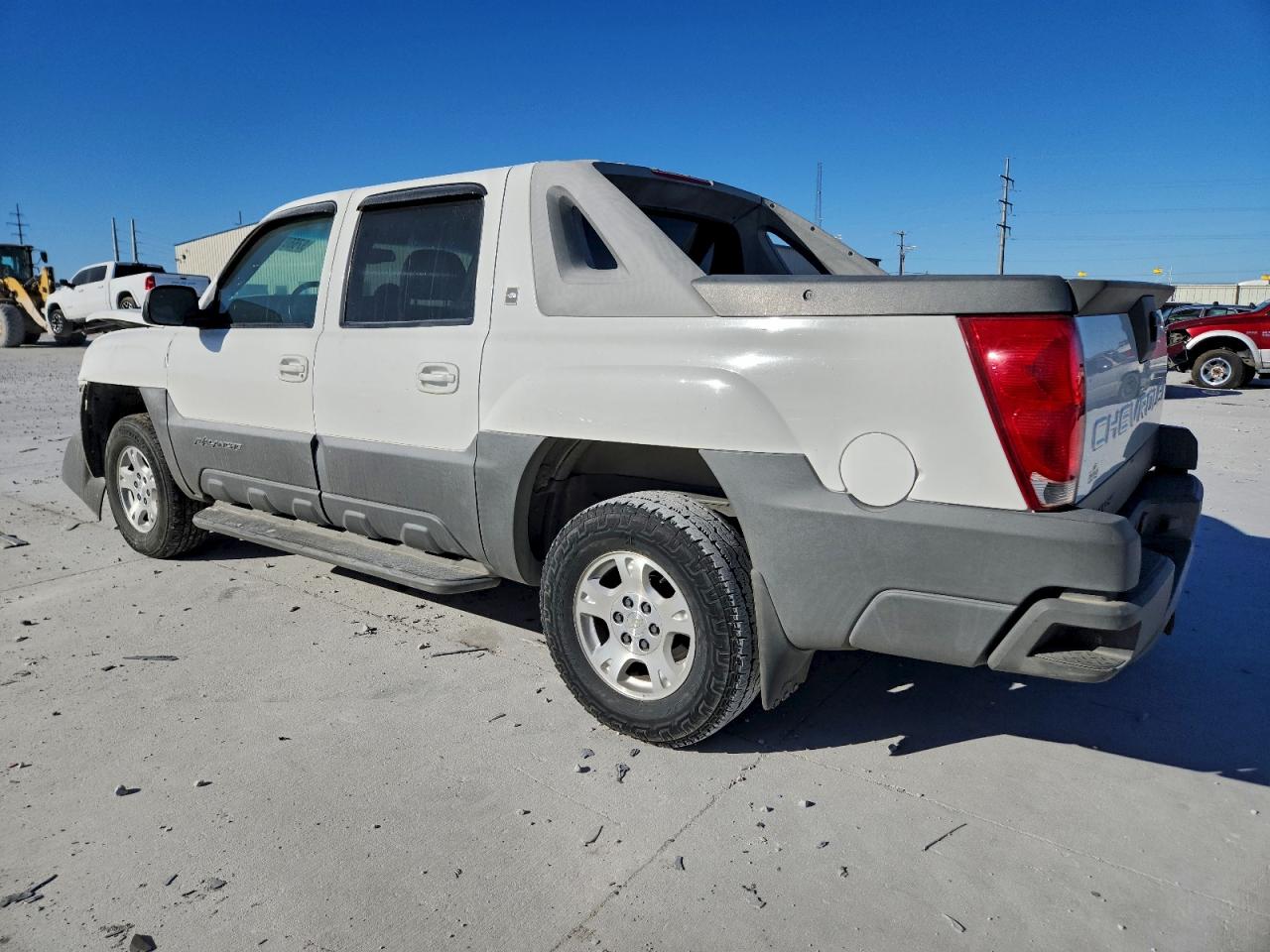 2002 CHEVROLET AVALANCHE K1500 photo 4