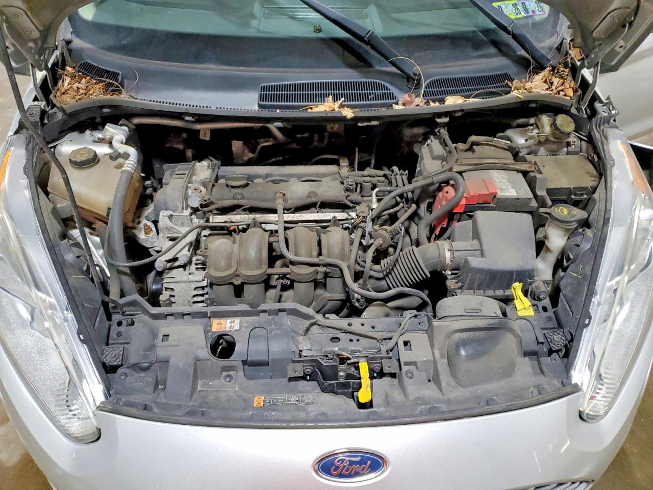 2015 FORD FIESTA TITANIUM photo 11