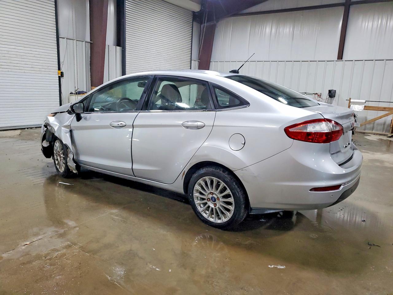 2015 FORD FIESTA TITANIUM photo 2