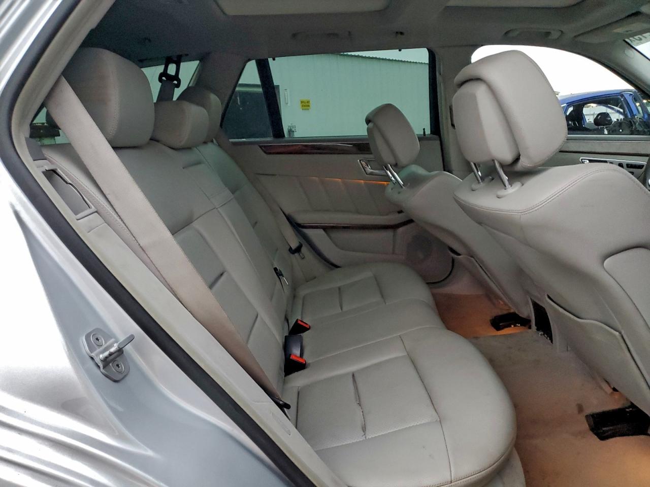 2011 MERCEDES-BENZ E 350 4MATIC WAGON photo 10