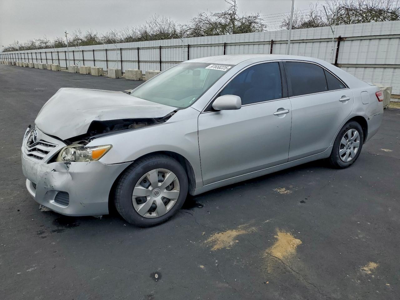 2011 TOYOTA CAMRY