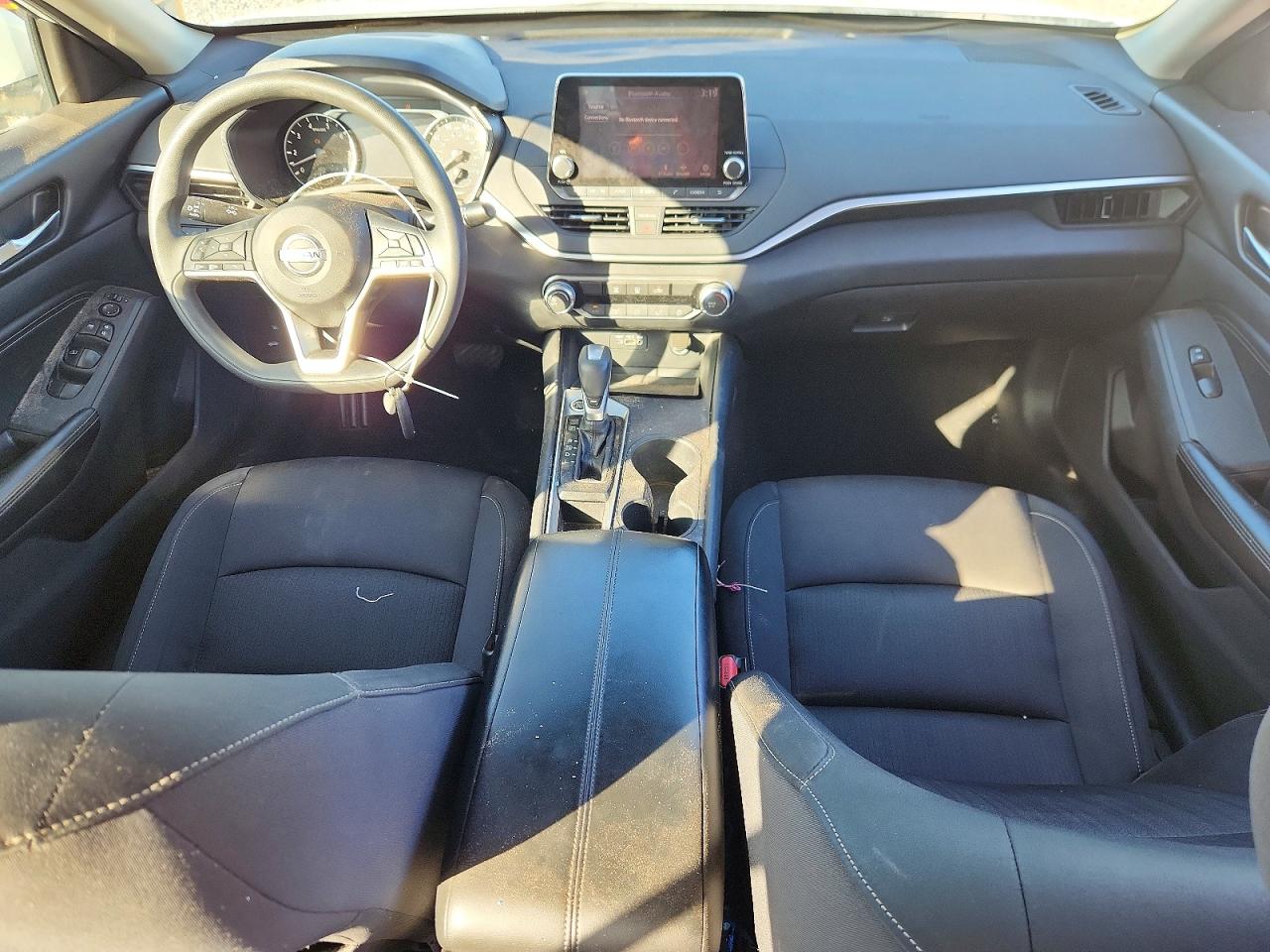 2019 NISSAN ALTIMA photo 8