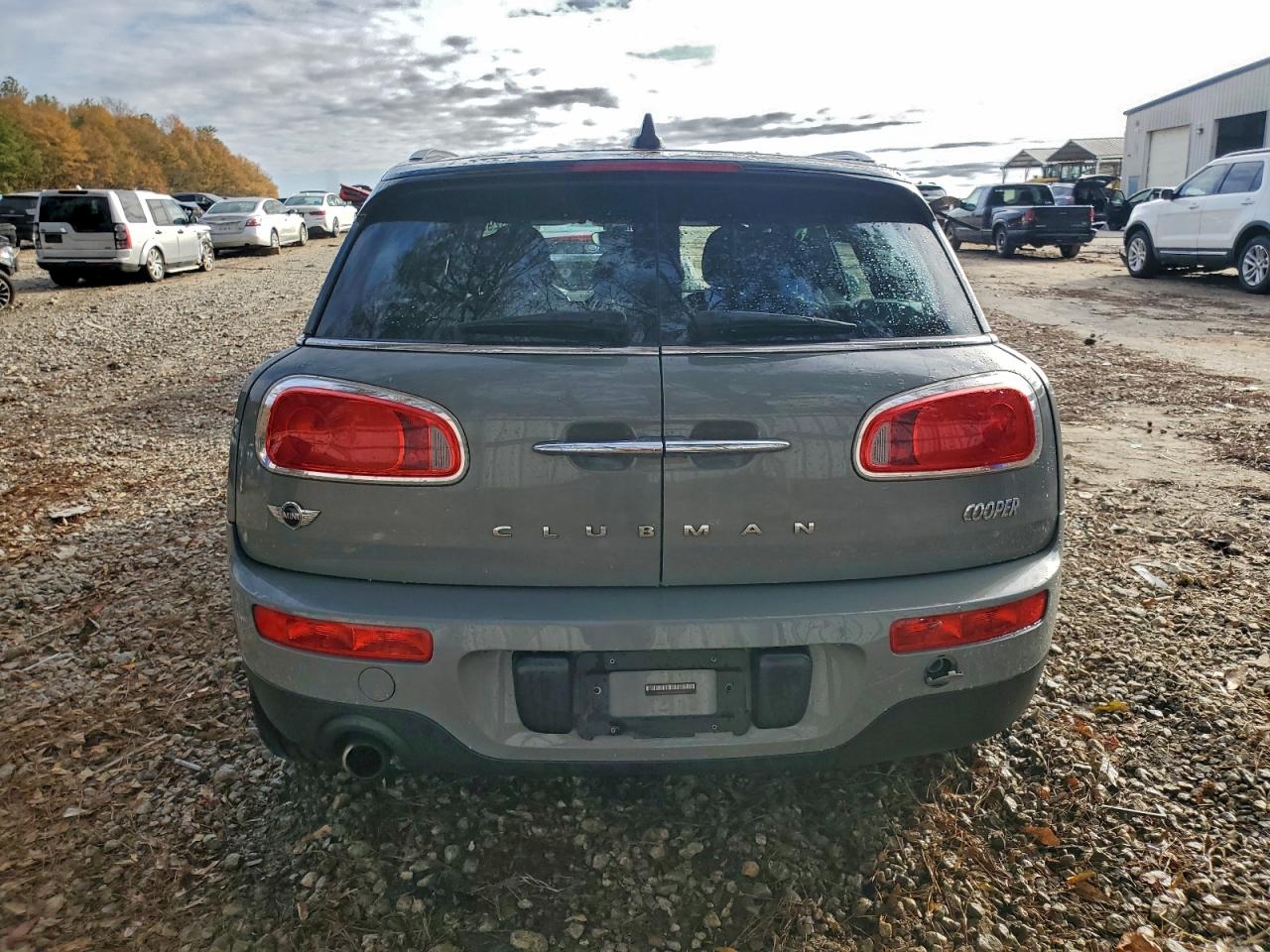 2017 MINI COOPER CLUBMAN photo 6