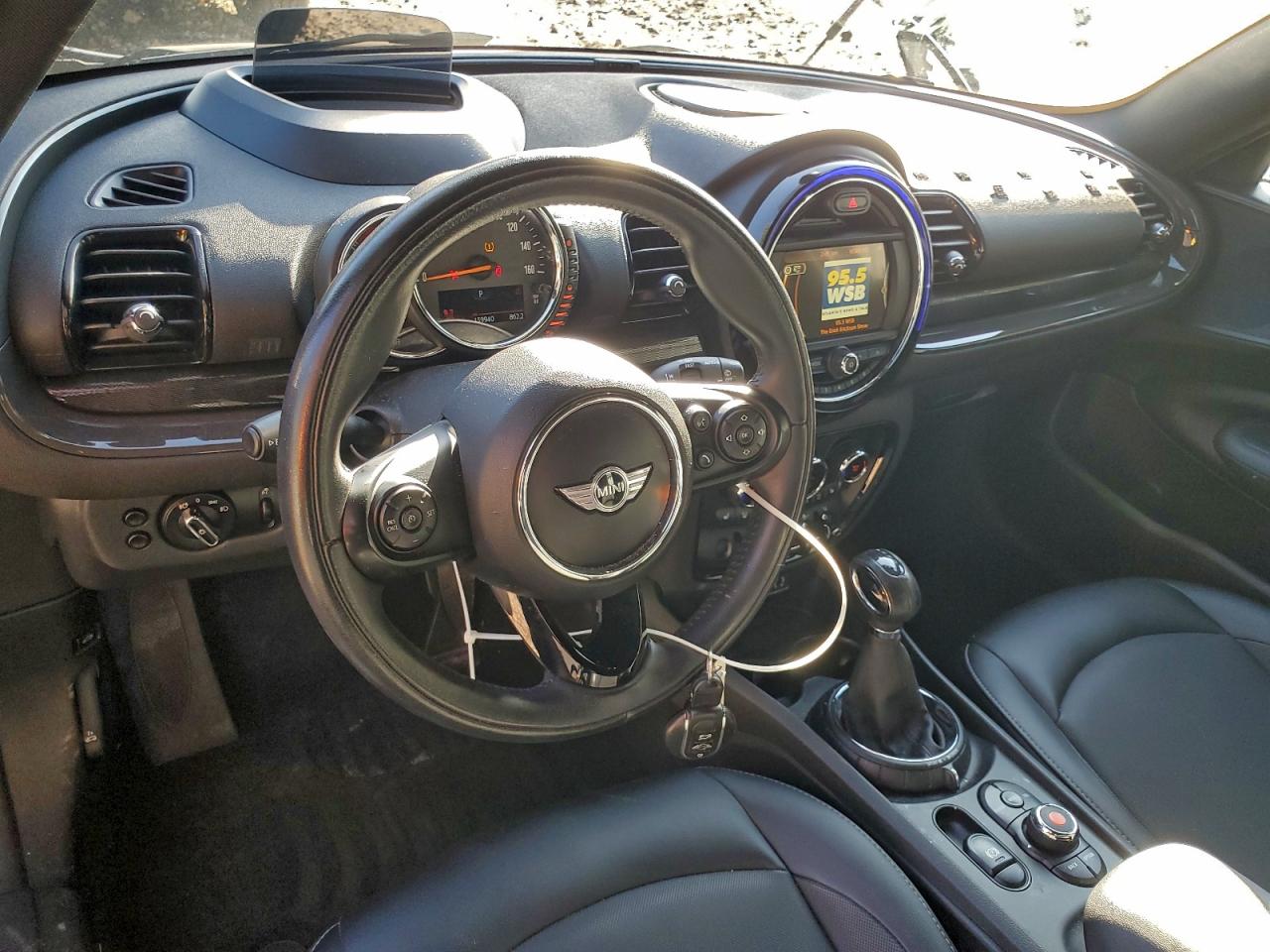 2017 MINI COOPER CLUBMAN photo 8