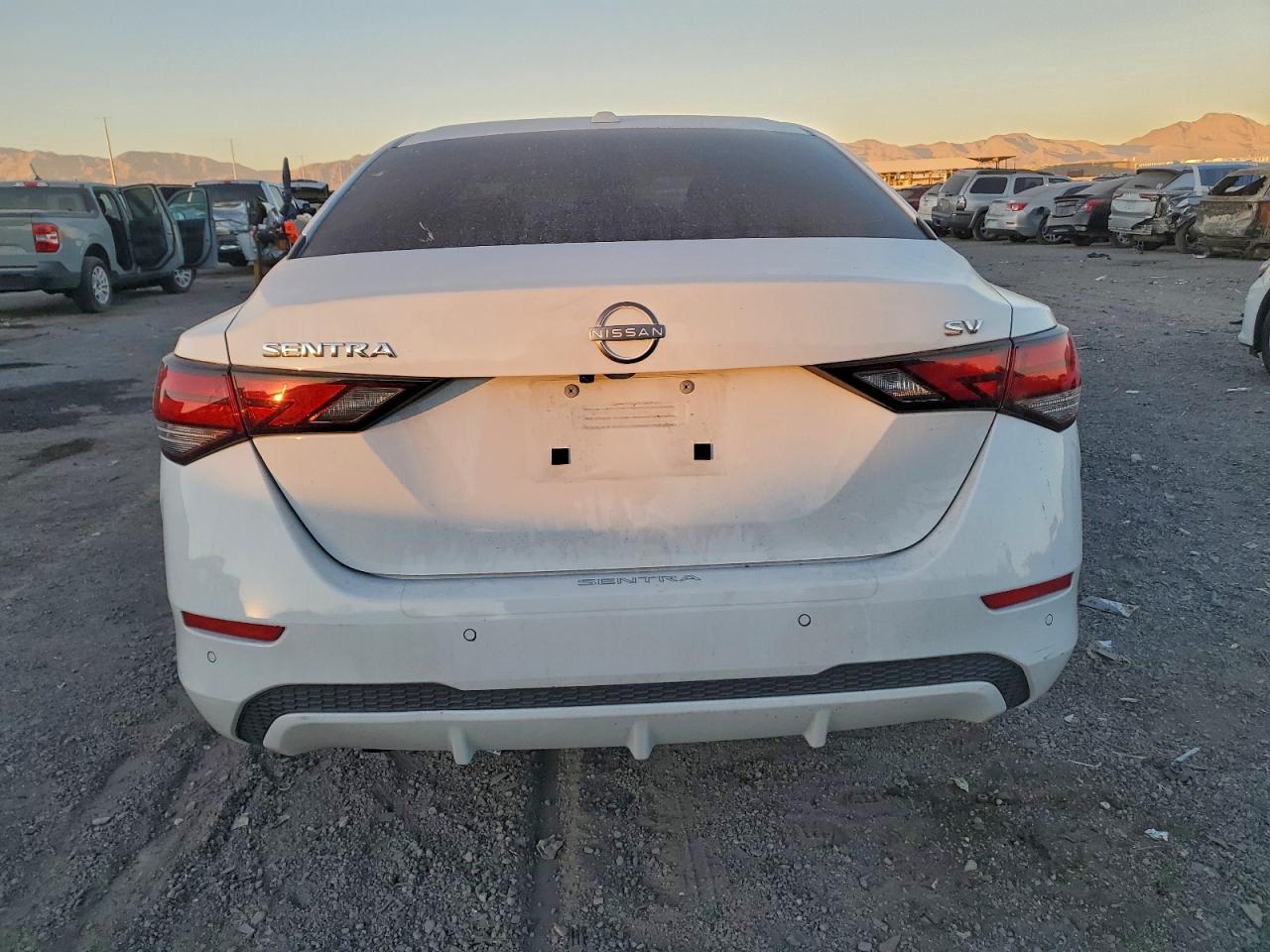 2024 NISSAN SENTRA SV photo 6