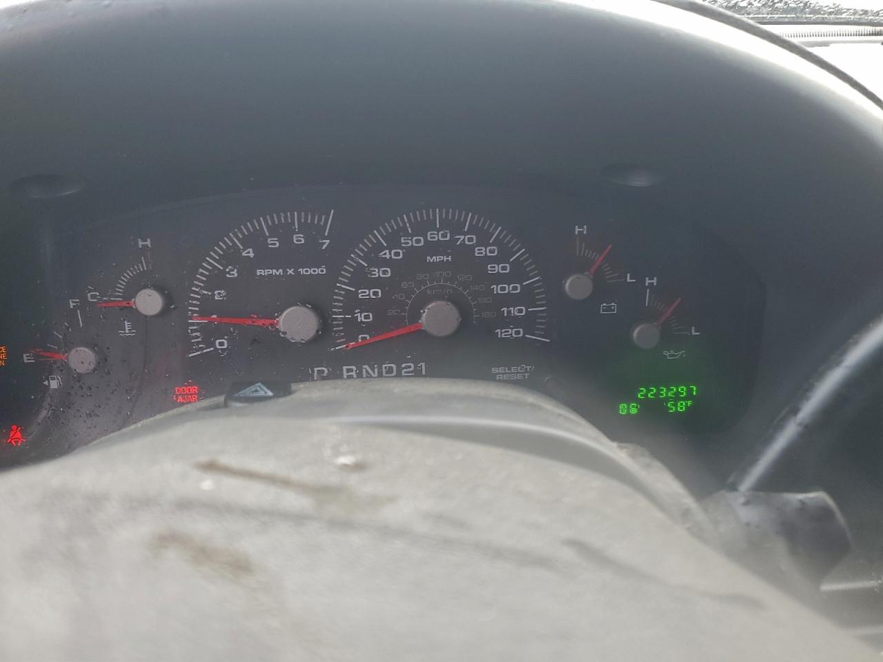 2004 FORD EXPEDITION XLT photo 9