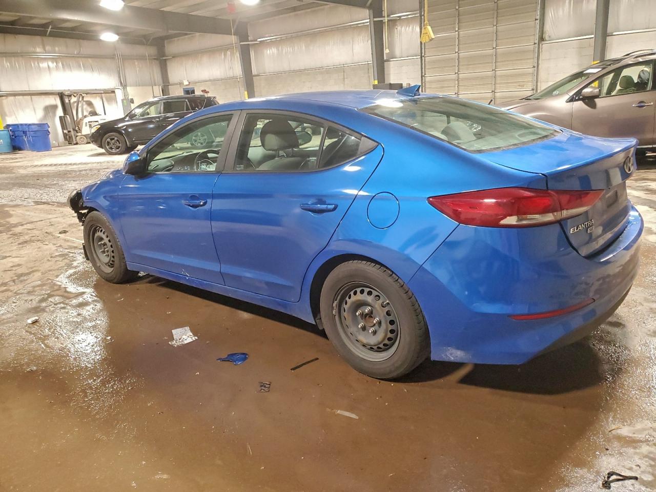 2017 HYUNDAI ELANTRA SE photo 2