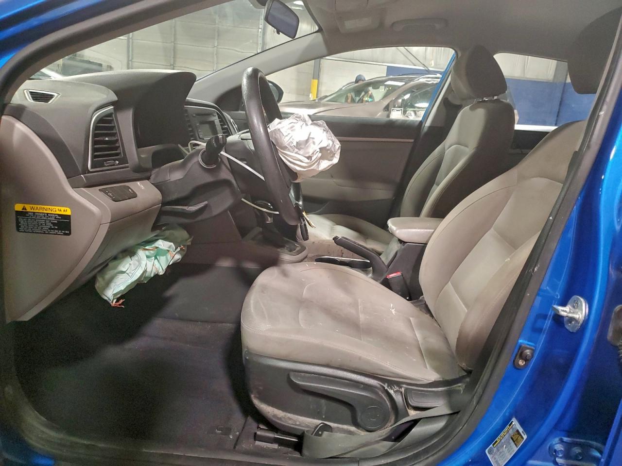 2017 HYUNDAI ELANTRA SE photo 7