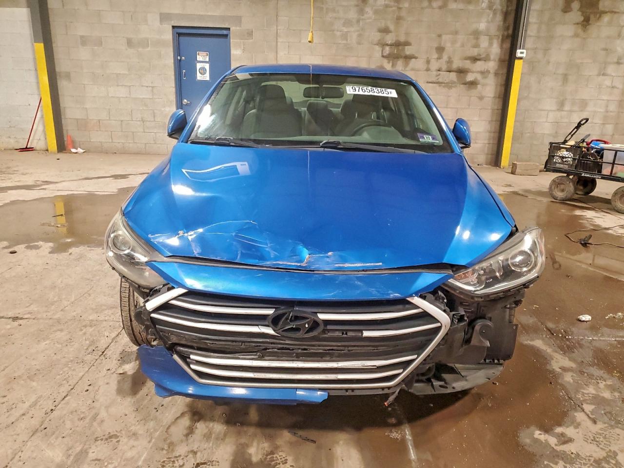 2017 HYUNDAI ELANTRA SE photo 5