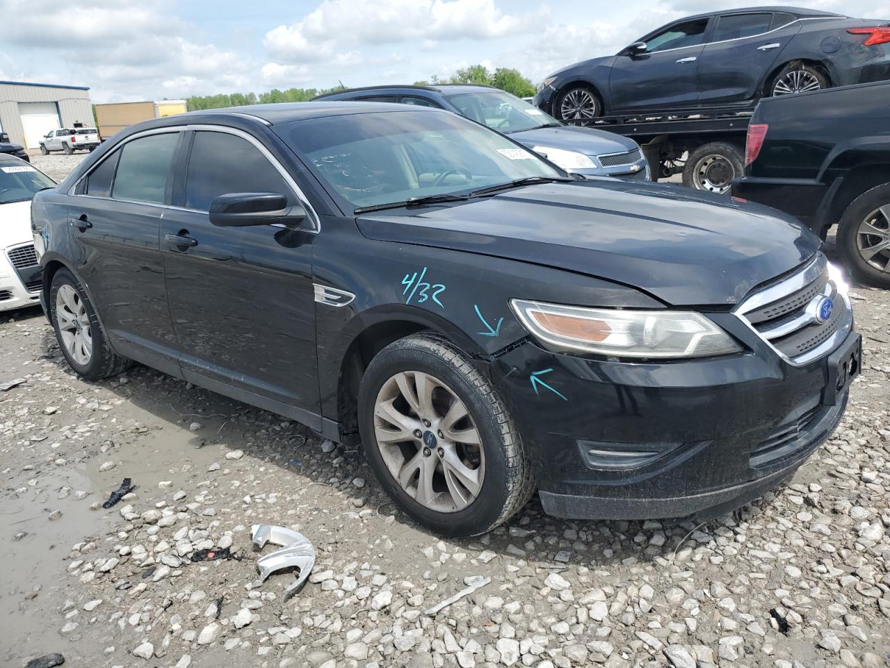 2012 FORD TAURUS SEL photo 7