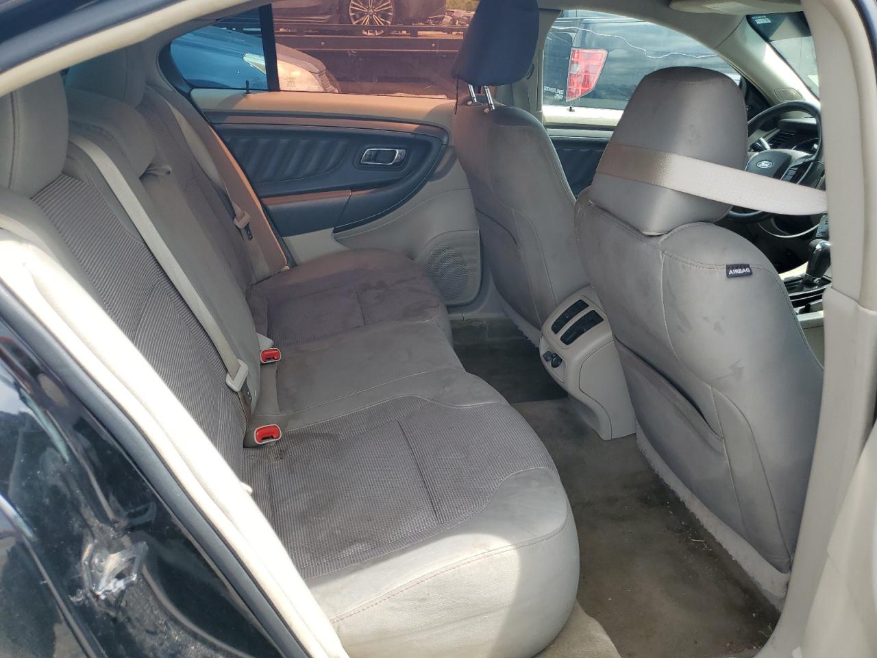 2012 FORD TAURUS SEL photo 19