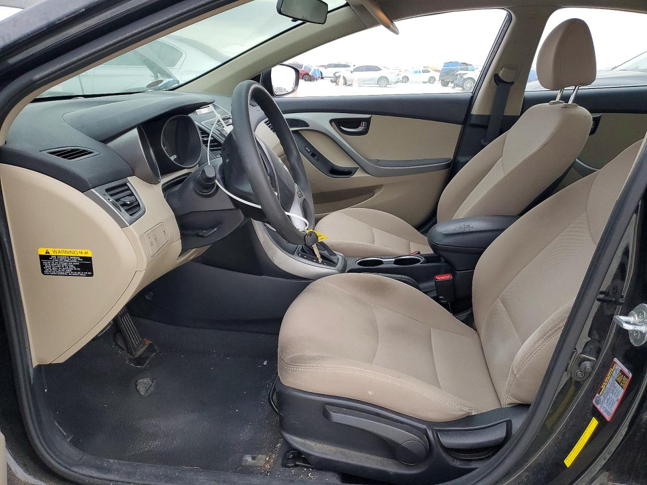 2016 HYUNDAI ELANTRA SE photo 13