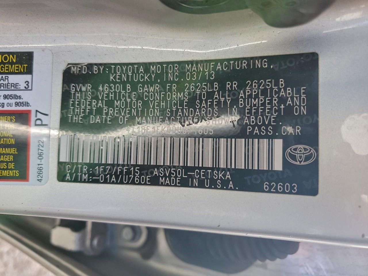 2013 TOYOTA CAMRY L photo 25