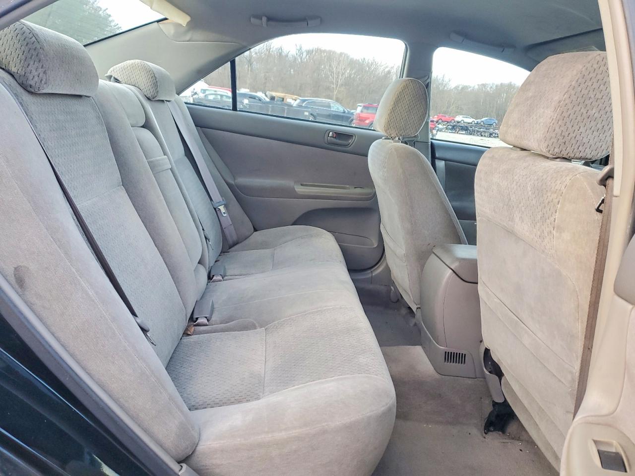 2002 TOYOTA CAMRY LE photo 10