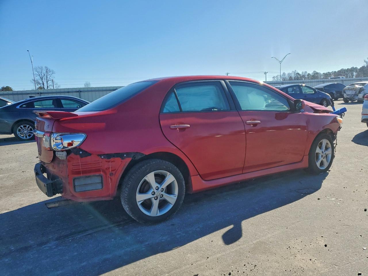 2013 TOYOTA COROLLA BASE photo 3