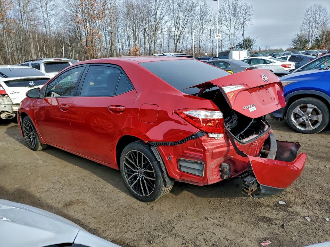 2015 TOYOTA COROLLA L photo 2