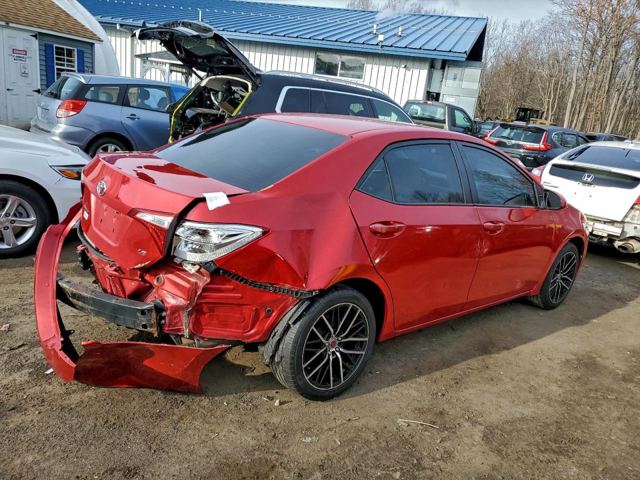 2015 TOYOTA COROLLA L photo 3