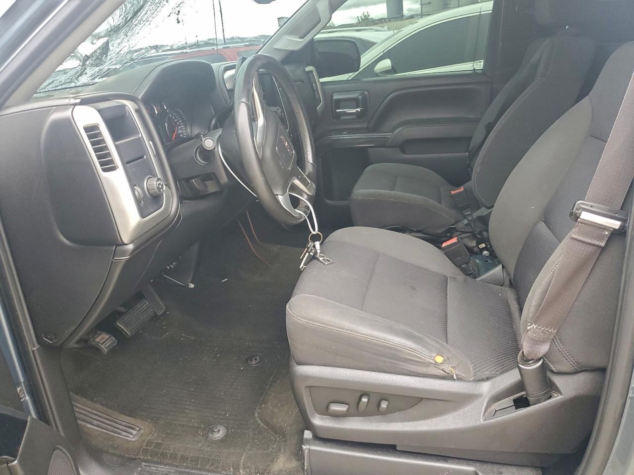 2014 GMC SIERRA C1500 SLE photo 7