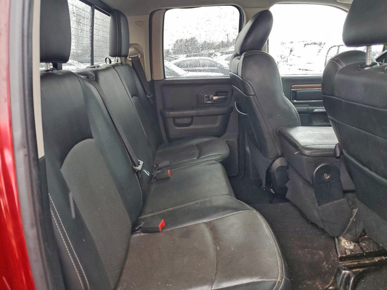 2014 RAM 1500 LARAMIE photo 10