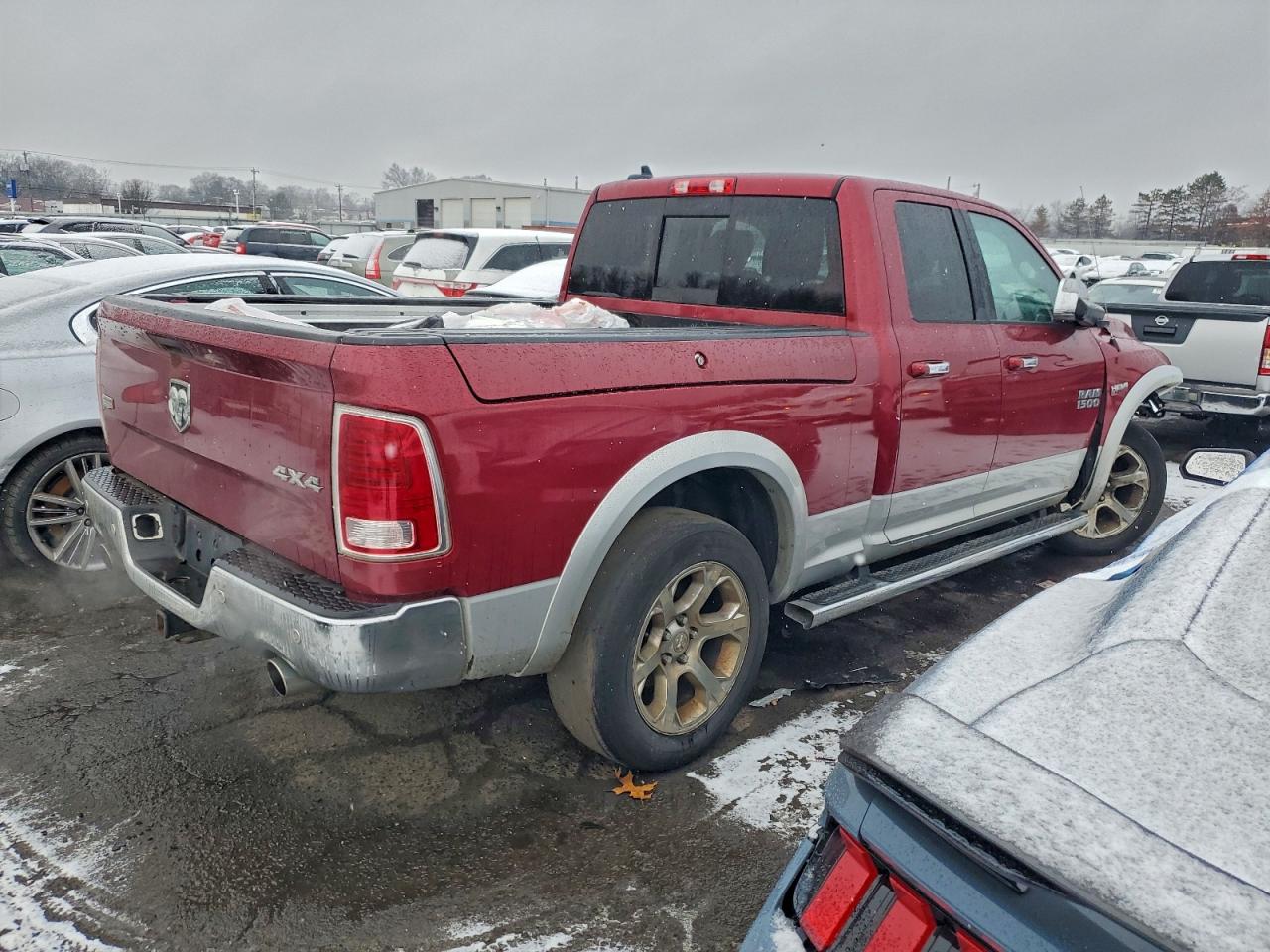 2014 RAM 1500 LARAMIE photo 3