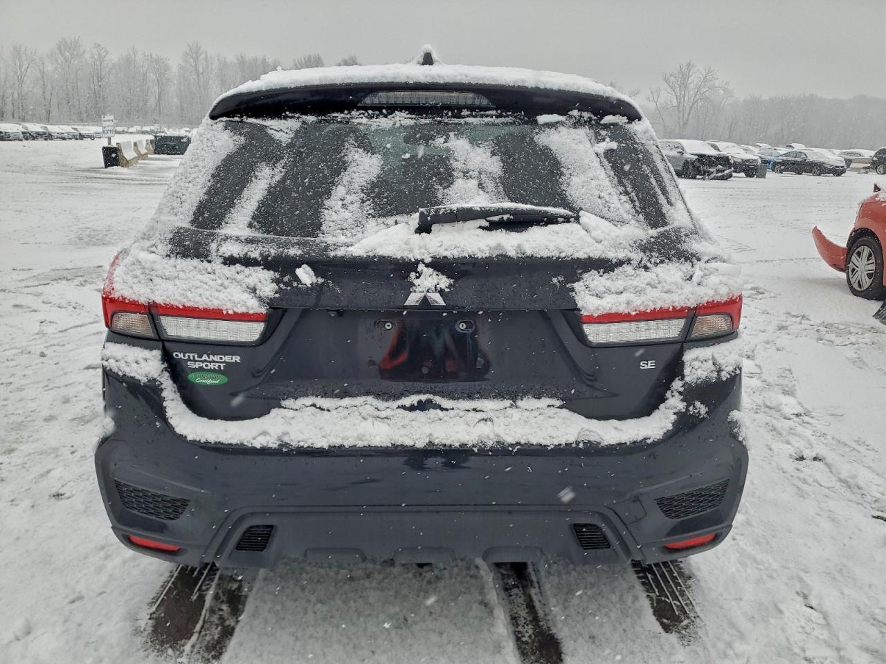 2024 MITSUBISHI OUTLANDER SPORT S/SE photo 6