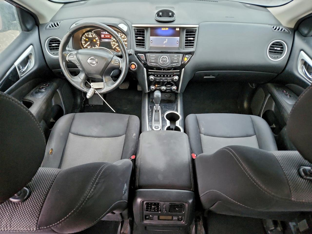 2017 NISSAN PATHFINDER S photo 8