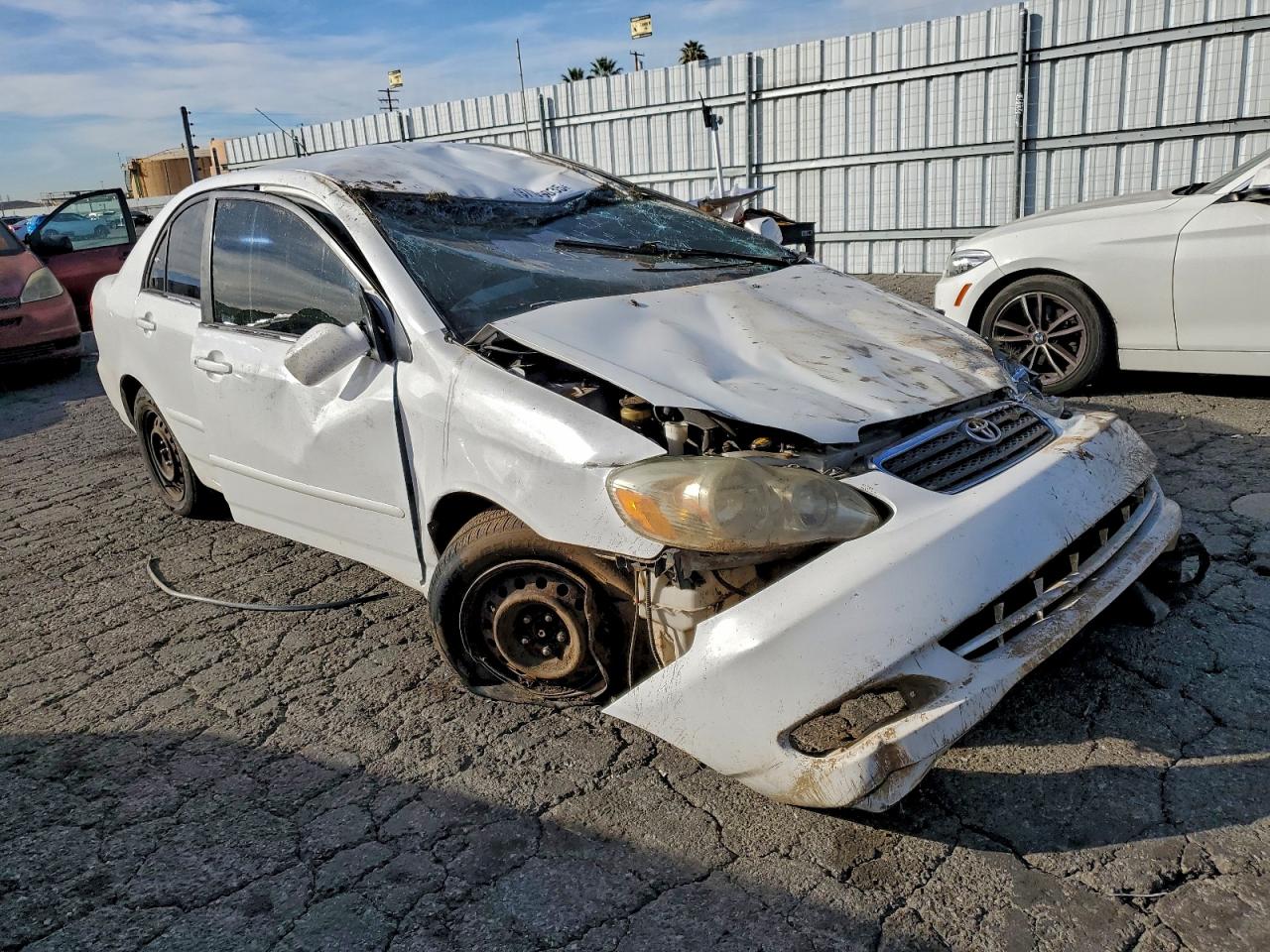 2005 TOYOTA COROLLA CE photo 4