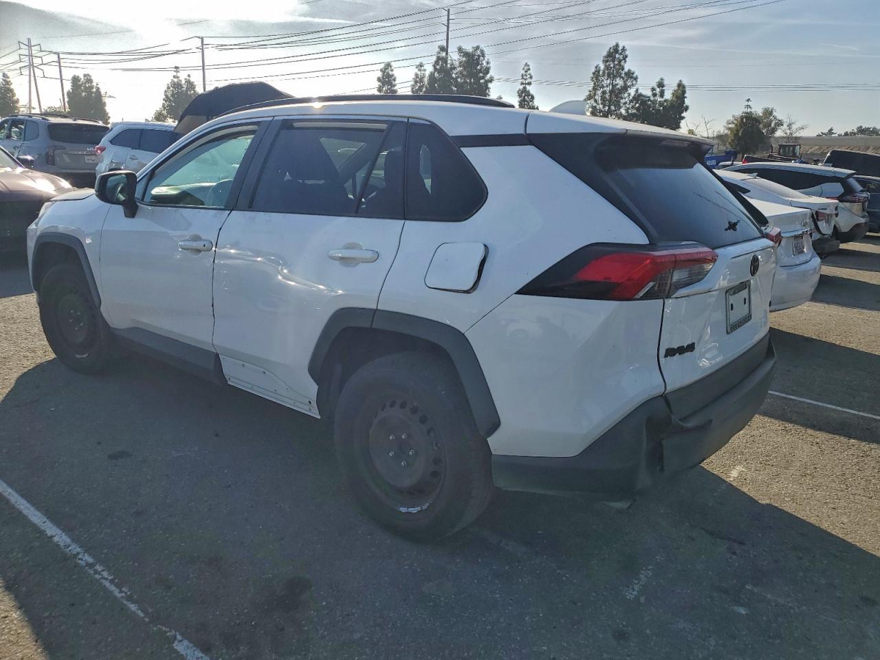 2019 TOYOTA RAV4 LE photo 2