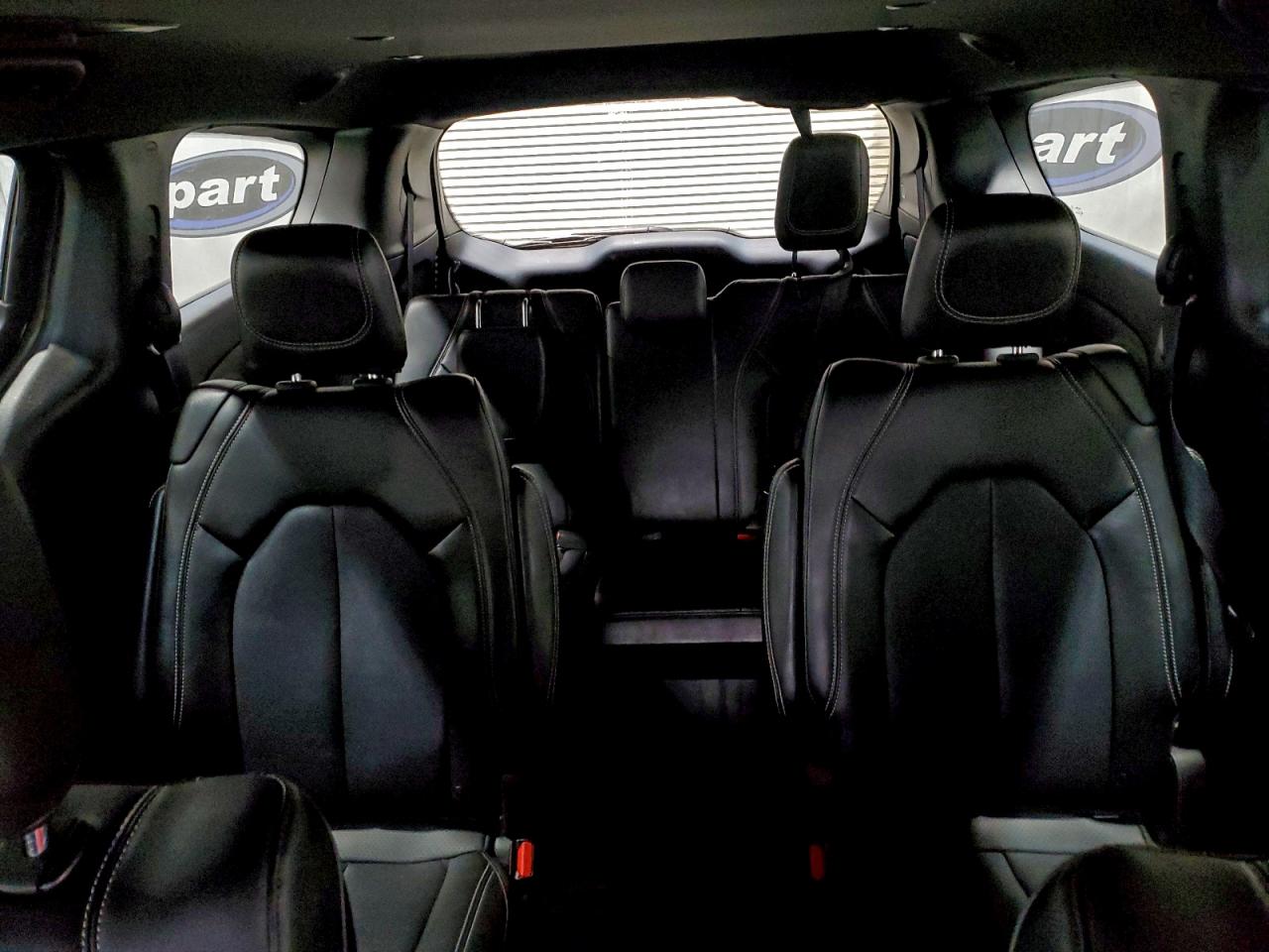 2025 CHRYSLER PACIFICA SELECT photo 10