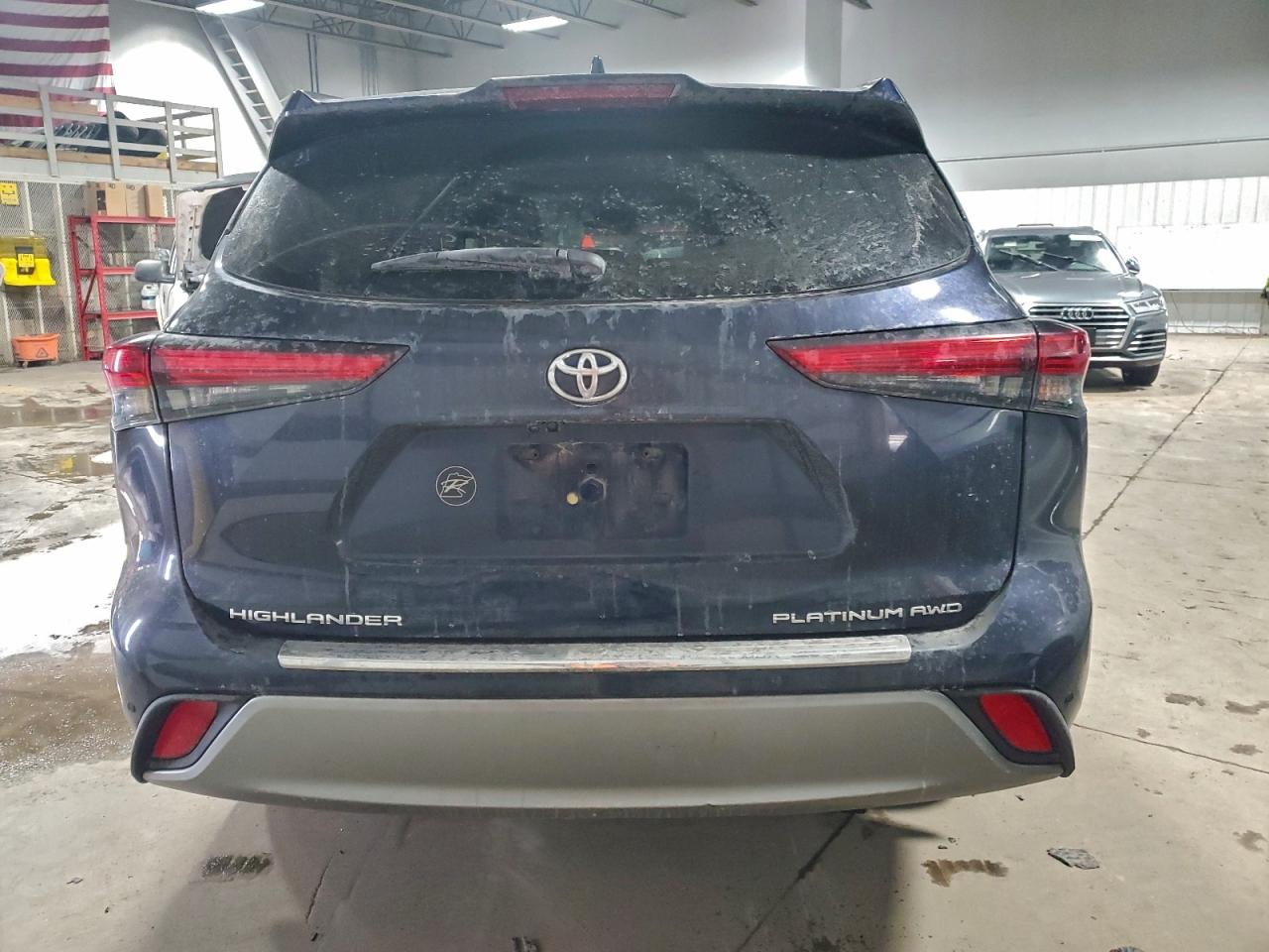 2021 TOYOTA HIGHLANDER PLATINUM photo 6