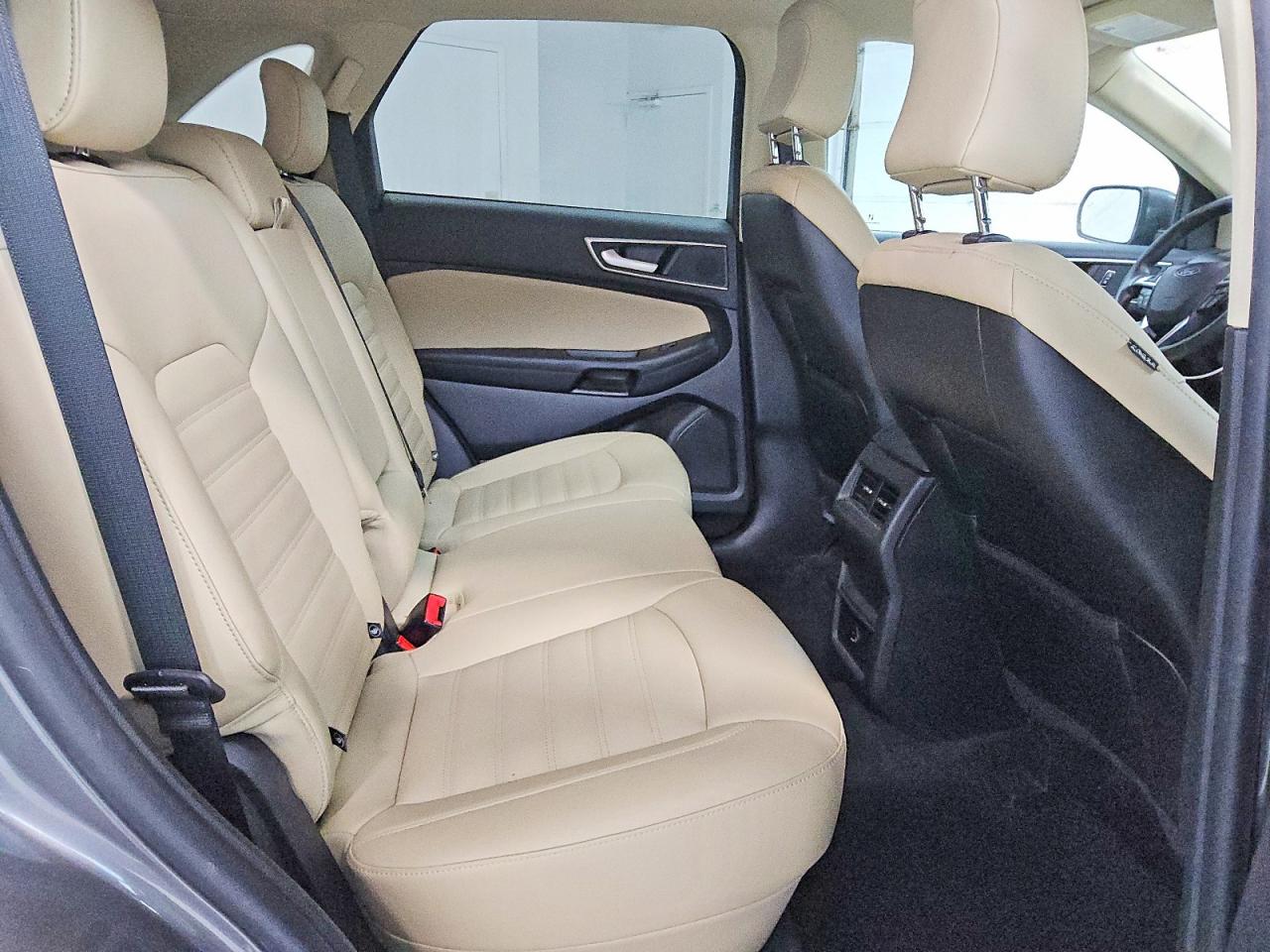 2021 FORD EDGE SEL photo 11