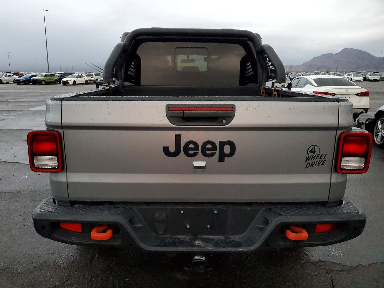 2021 JEEP GLADIATOR SPORT photo 6