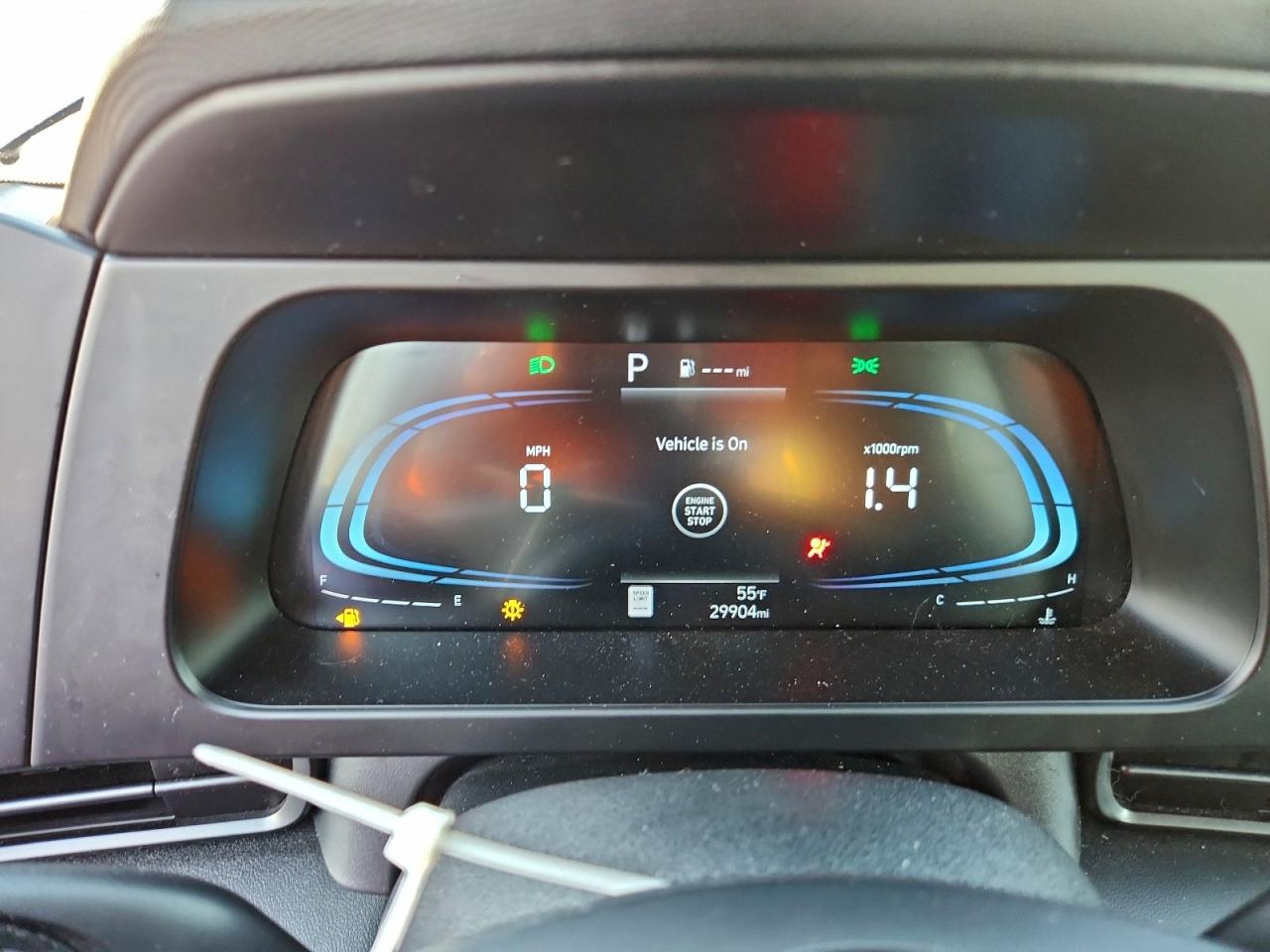 2025 HYUNDAI ELANTRA SEL SPORT photo 9