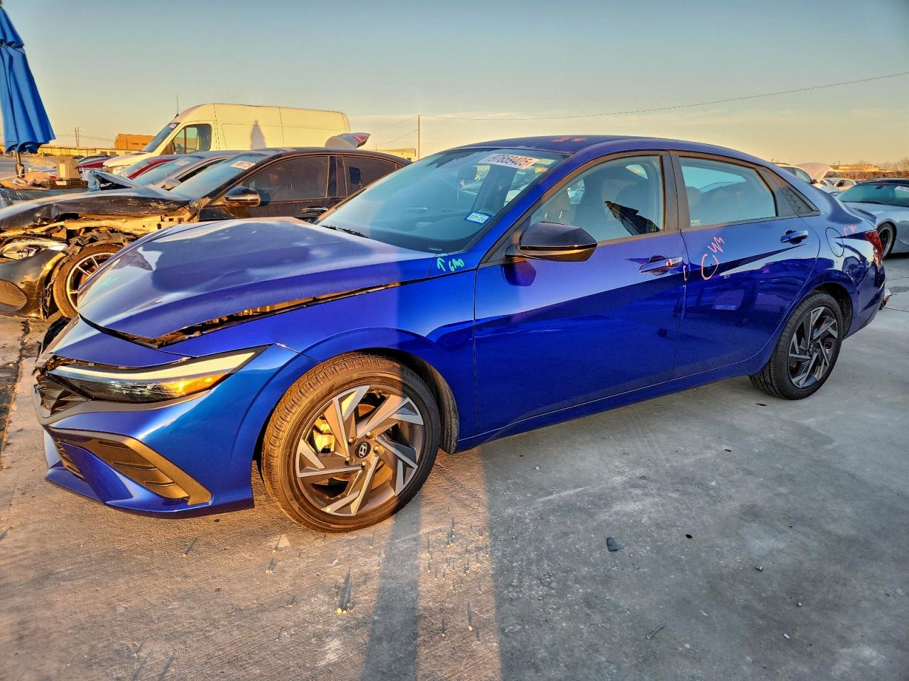 2025 HYUNDAI ELANTRA
