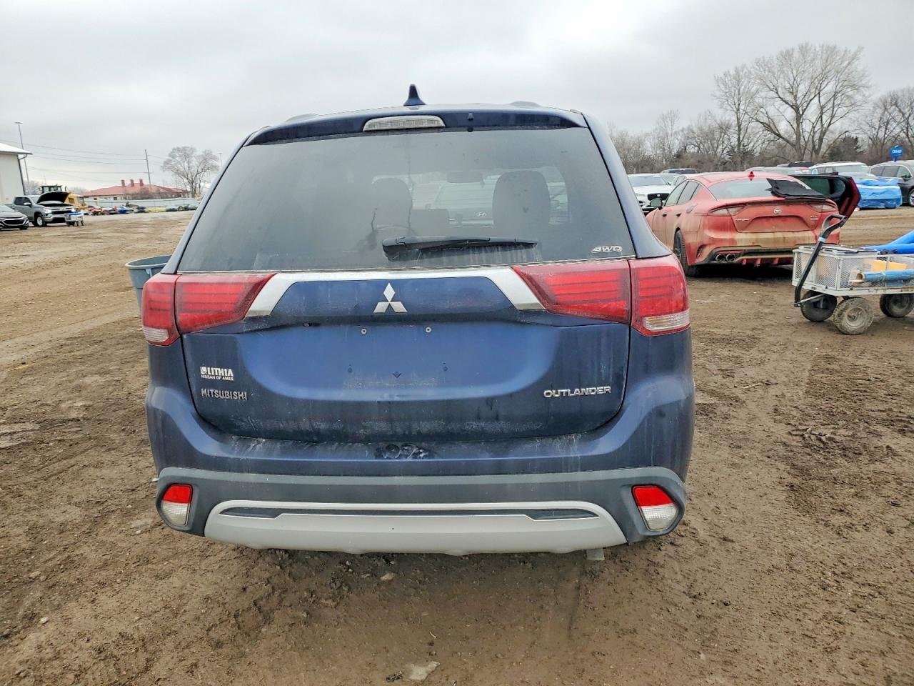 2019 MITSUBISHI OUTLANDER SE photo 6