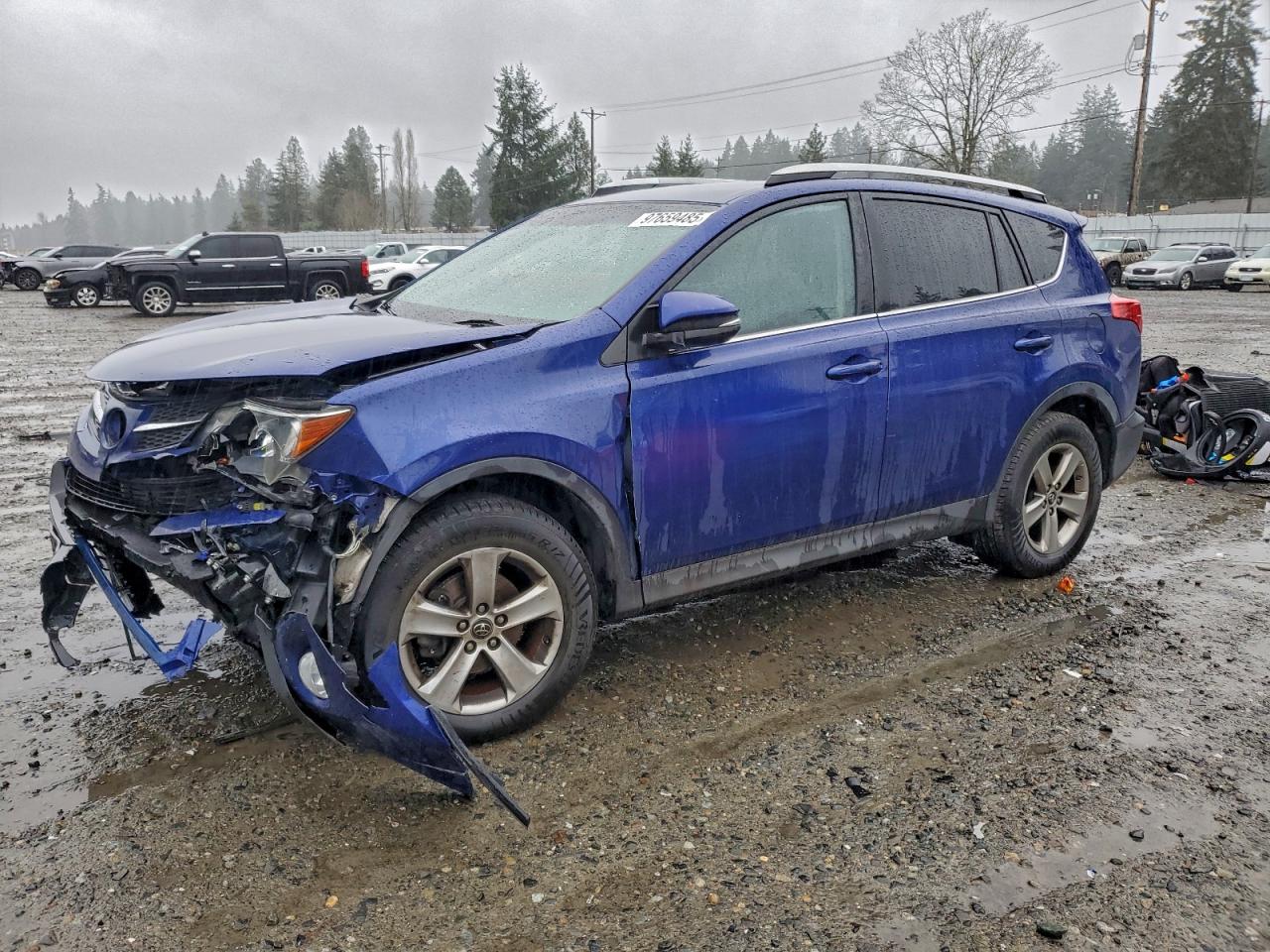 2015 TOYOTA RAV4