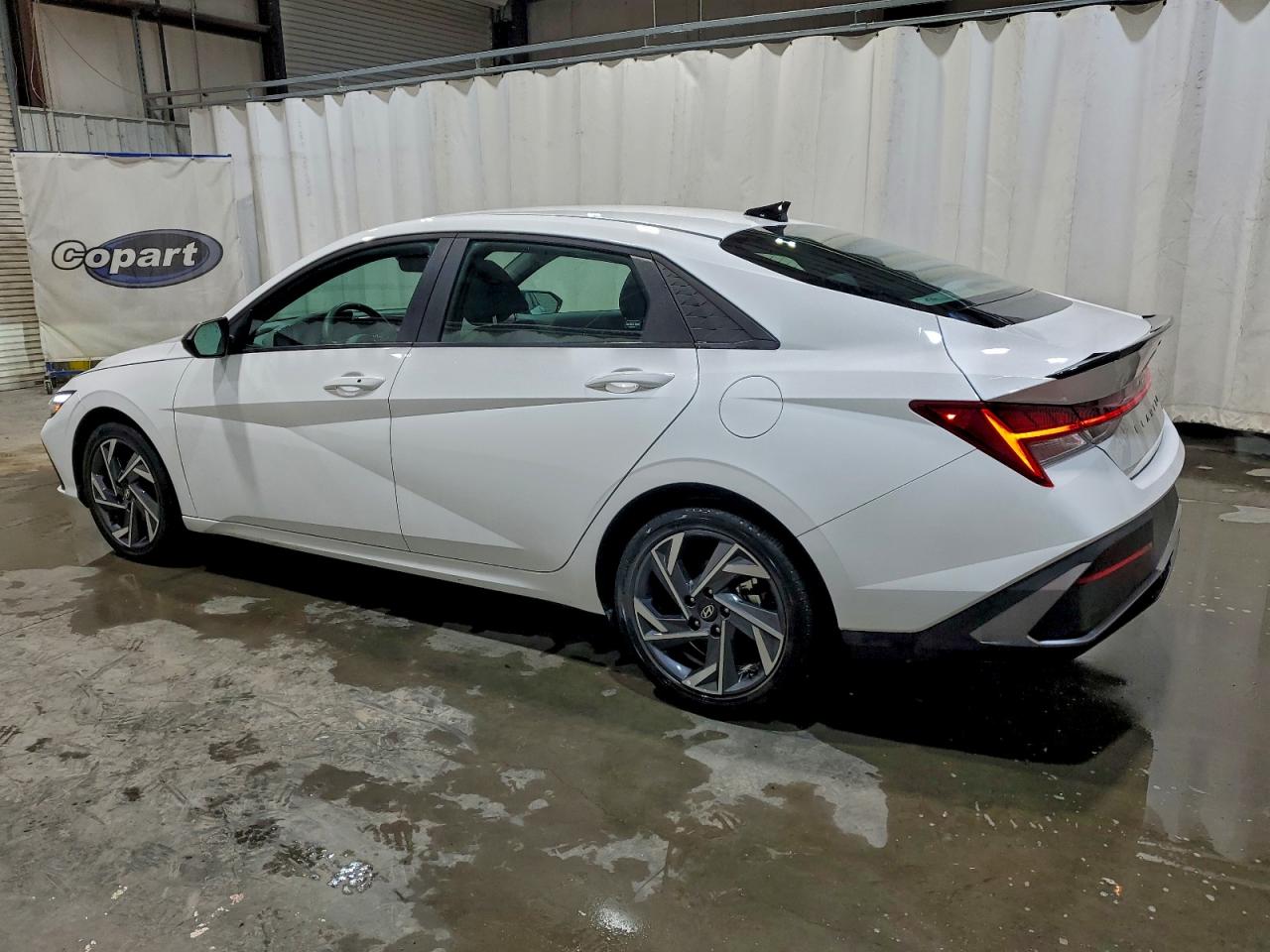 2025 HYUNDAI ELANTRA BLUE photo 2