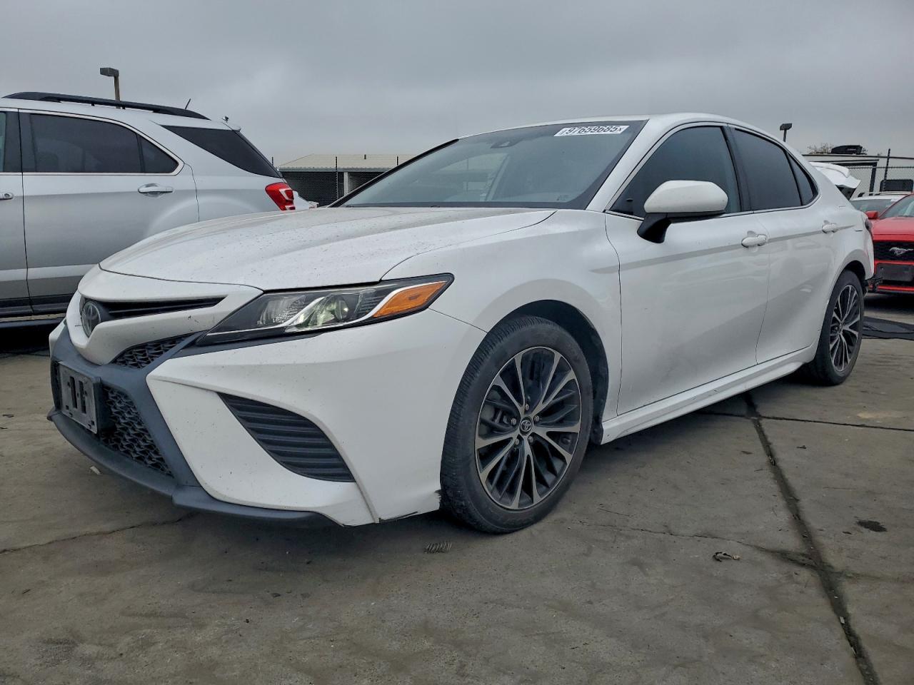 2019 TOYOTA CAMRY