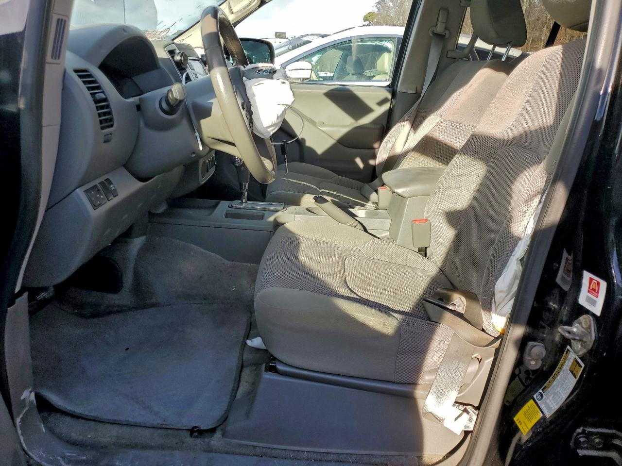 2018 NISSAN FRONTIER photo 7