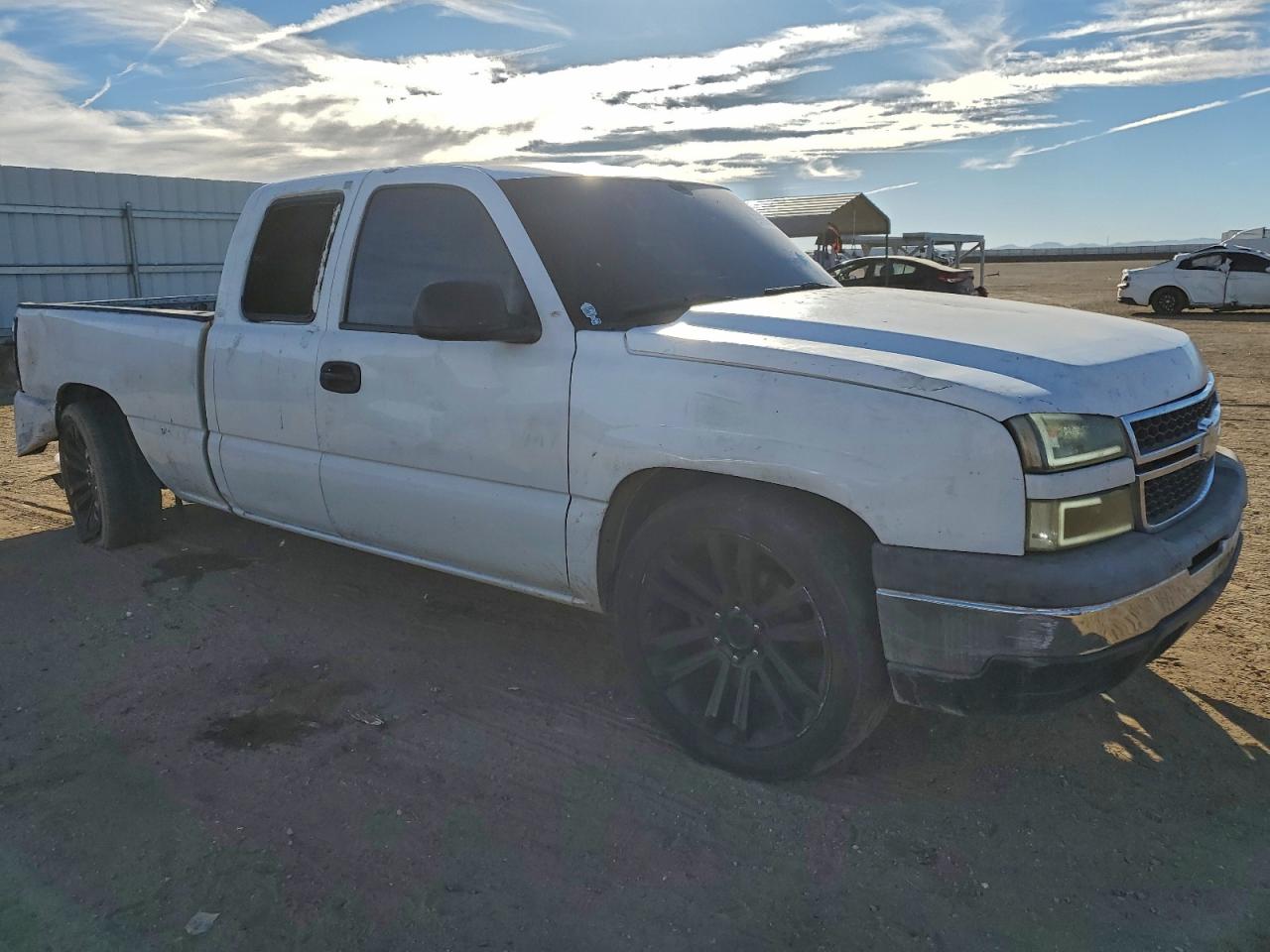 2006 CHEVROLET SILVERADO C1500 photo 4