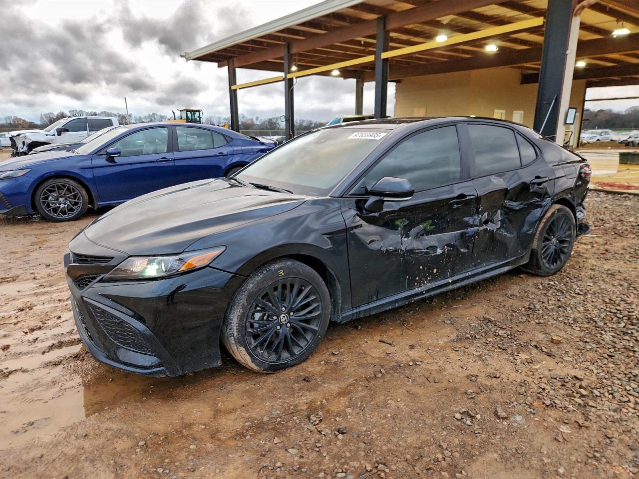 2021 TOYOTA CAMRY