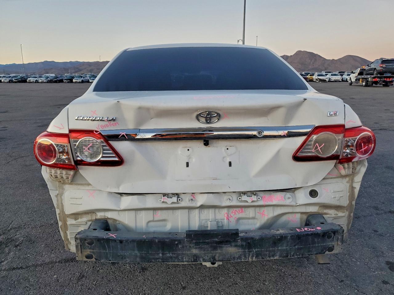 2012 TOYOTA COROLLA BASE photo 6